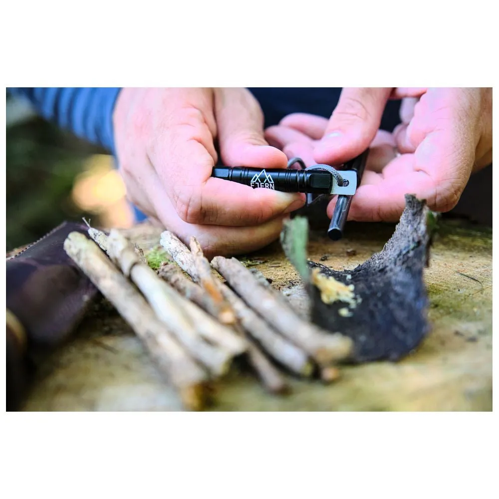 Kipinä Fire Starter & Whistle (Black/Silver)